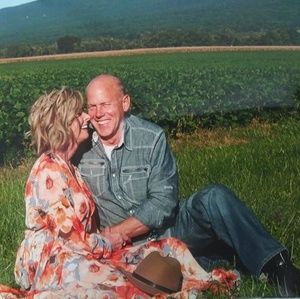 Meet your Posher, Sandi